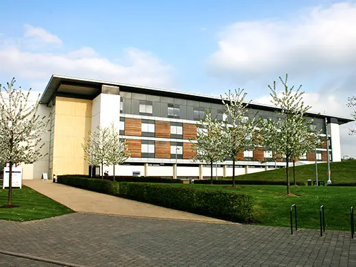 ハートフォードシャー大学 イギリスの大学への進学 留学 Nic International College In Japan ハートフォードシャー大学 イギリスの大学への進学 留学 Nic International College In Japan