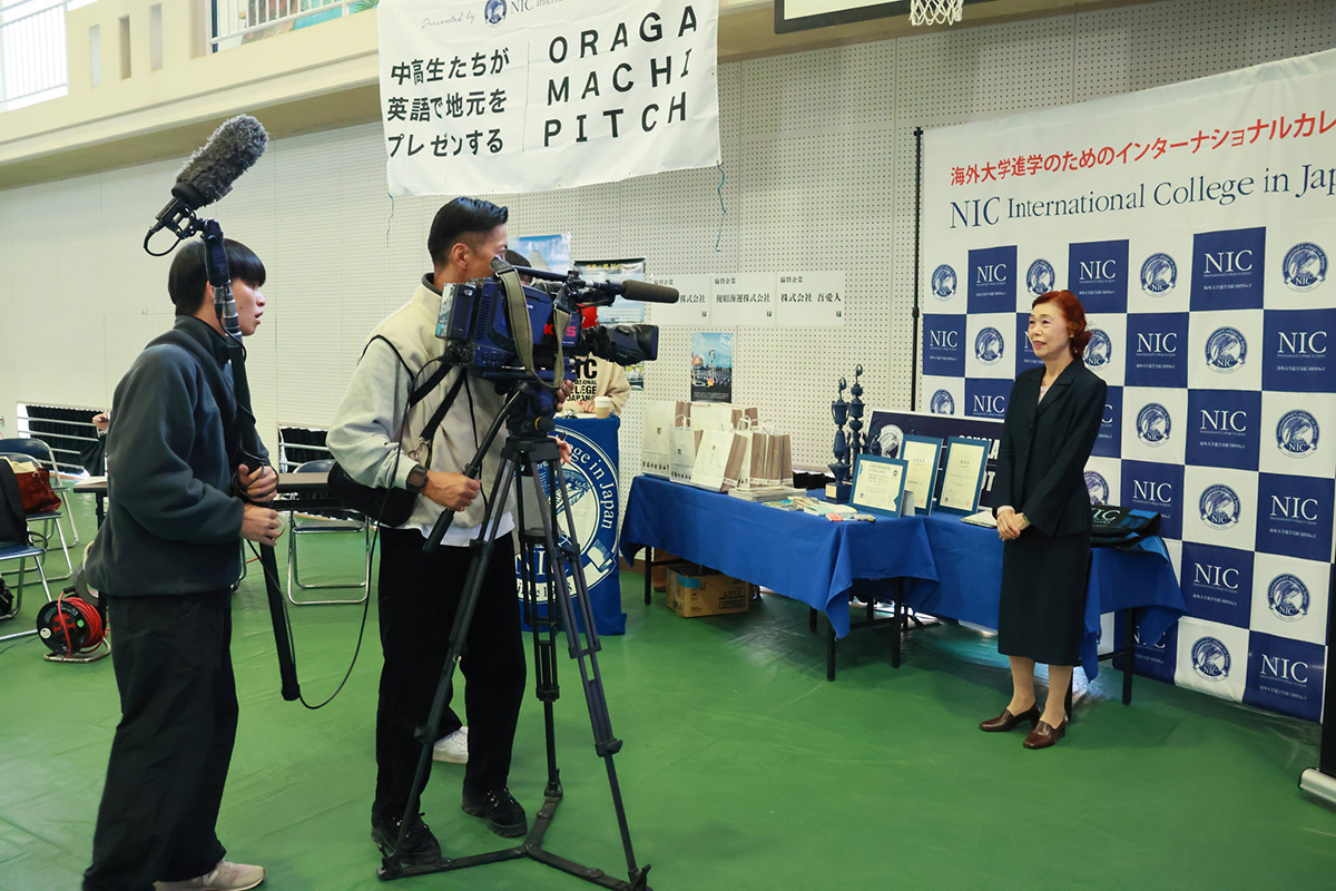 KTSのインタビューを受ける廣田校長